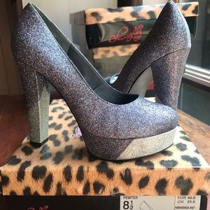 Naughty monkey pewter 8 1/2 high heels